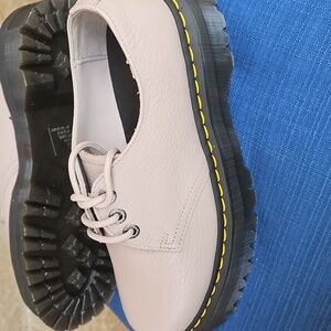 Dr Martens 1461 Platform Oxford Shoes Pisa Leather Color: Vintage Taupe- M/8, W9